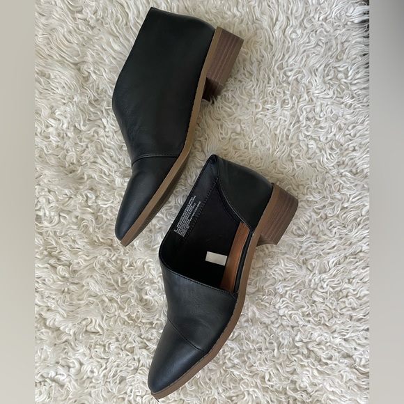 Booties - Picture 2 of 4